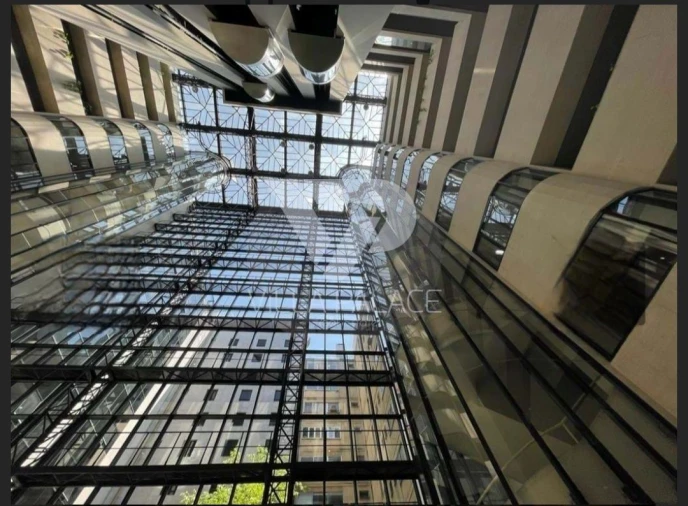 Escritório para Arrendamento em Santo António Foto 4