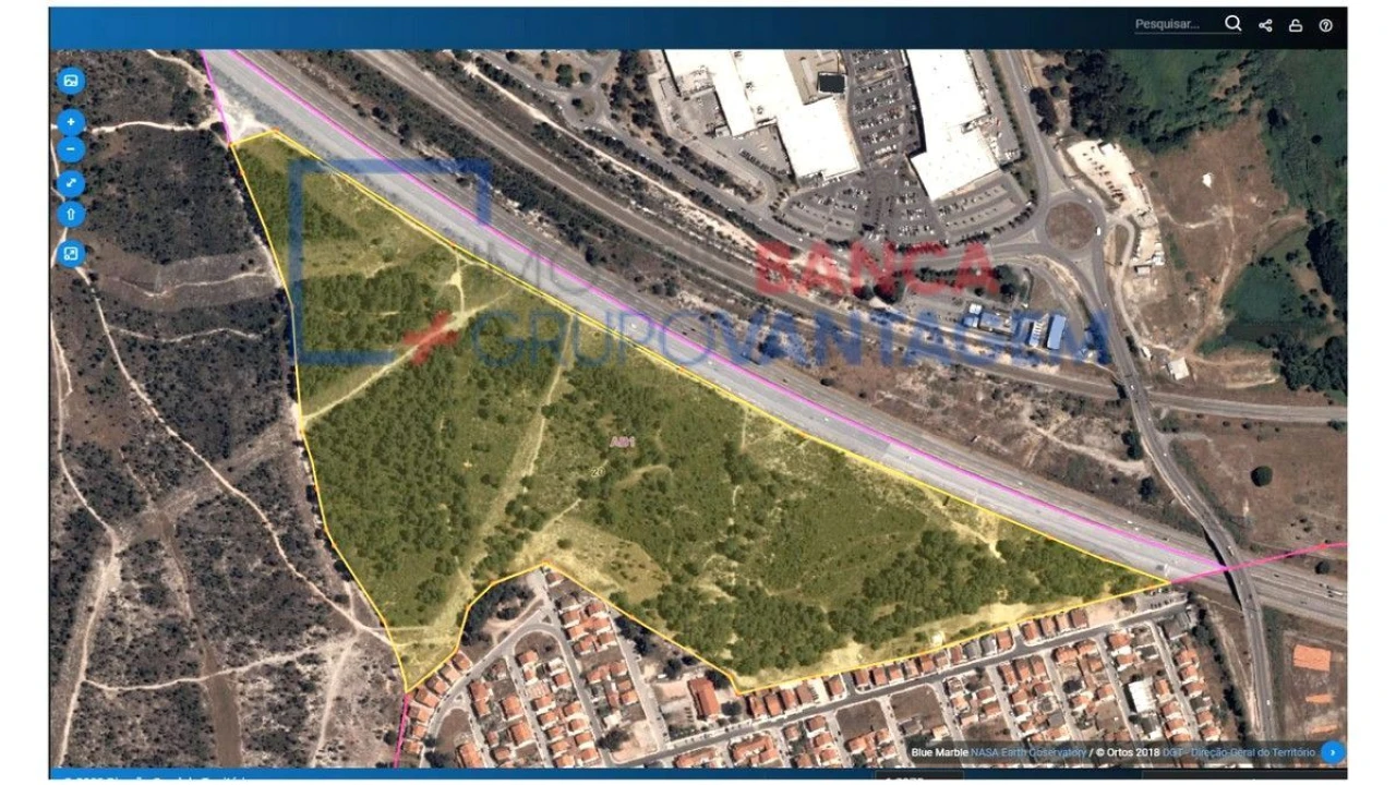 Terreno para Venda em Quinta do Conde Foto 1