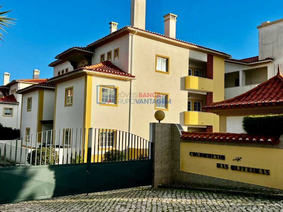 Apartamento T3 para Venda em Santa Maria e São Miguel, São Martinho, São Pedro Penaferrim Foto 1