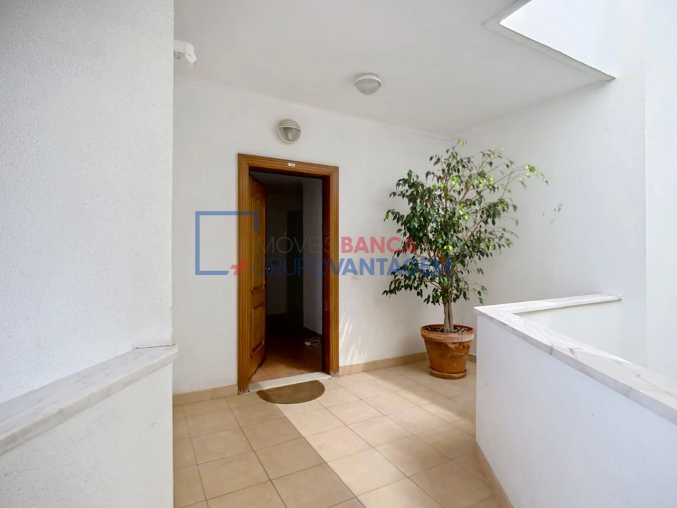 Apartamento T3 para Venda em Santa Maria e São Miguel, São Martinho, São Pedro Penaferrim Foto 3