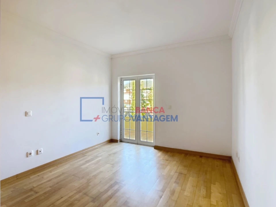 Apartamento T3 para Venda em Santa Maria e São Miguel, São Martinho, São Pedro Penaferrim Foto 17