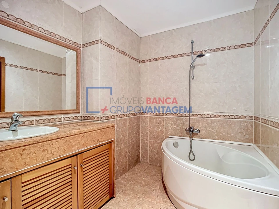 Apartamento T3 para Venda em Santa Maria e São Miguel, São Martinho, São Pedro Penaferrim Foto 20