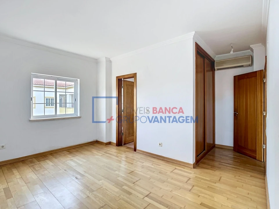 Apartamento T3 para Venda em Santa Maria e São Miguel, São Martinho, São Pedro Penaferrim Foto 23