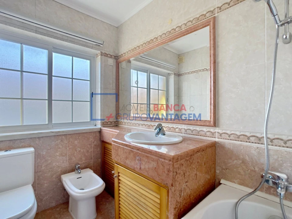 Apartamento T3 para Venda em Santa Maria e São Miguel, São Martinho, São Pedro Penaferrim Foto 24