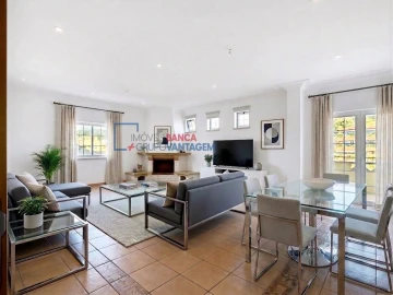 Apartamento T3 para Venda em Santa Maria e São Miguel, São Martinho, São Pedro Penaferrim
