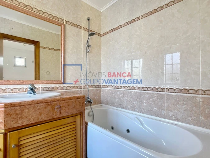 Apartamento T3 para Venda em Santa Maria e São Miguel, São Martinho, São Pedro Penaferrim Foto 25