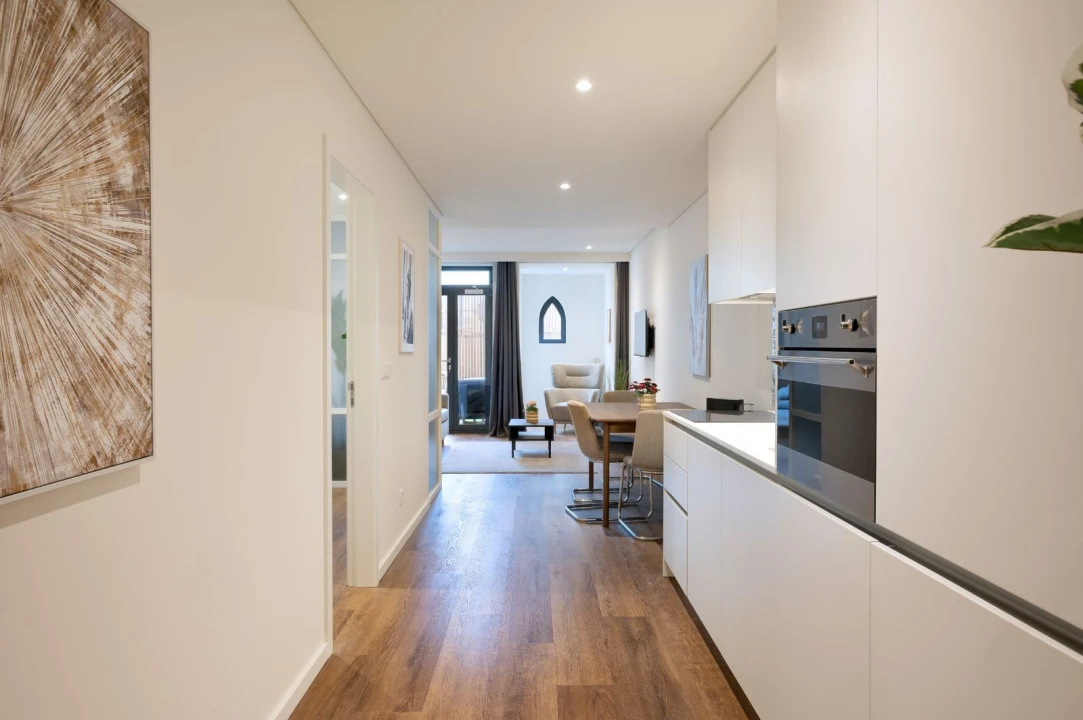 Apartamento T2 para Venda em Cedofeita, Santo Ildefonso, Sé, Miragaia, São Nicolau e Vitória Foto 4