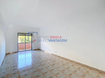 Apartamento T2 para Venda em Algueirão-Mem Martins
