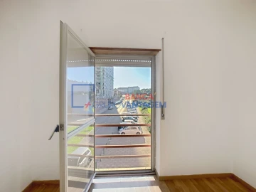 Apartamento T2 para Venda em Algueirão-Mem Martins