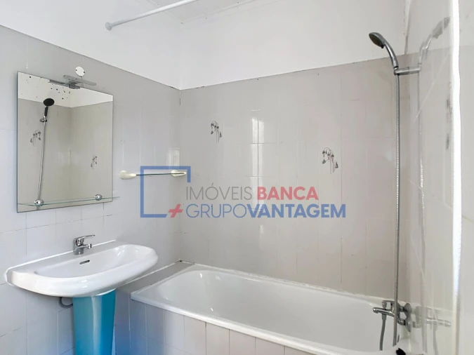 Apartamento T2 para Venda em Algueirão-Mem Martins Foto 21