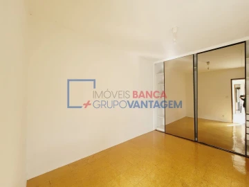 Apartamento T2 para Venda em Massamá e Monte Abraão