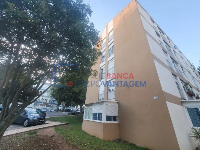 Apartamento T2 para Venda em Massamá e Monte Abraão Foto 18
