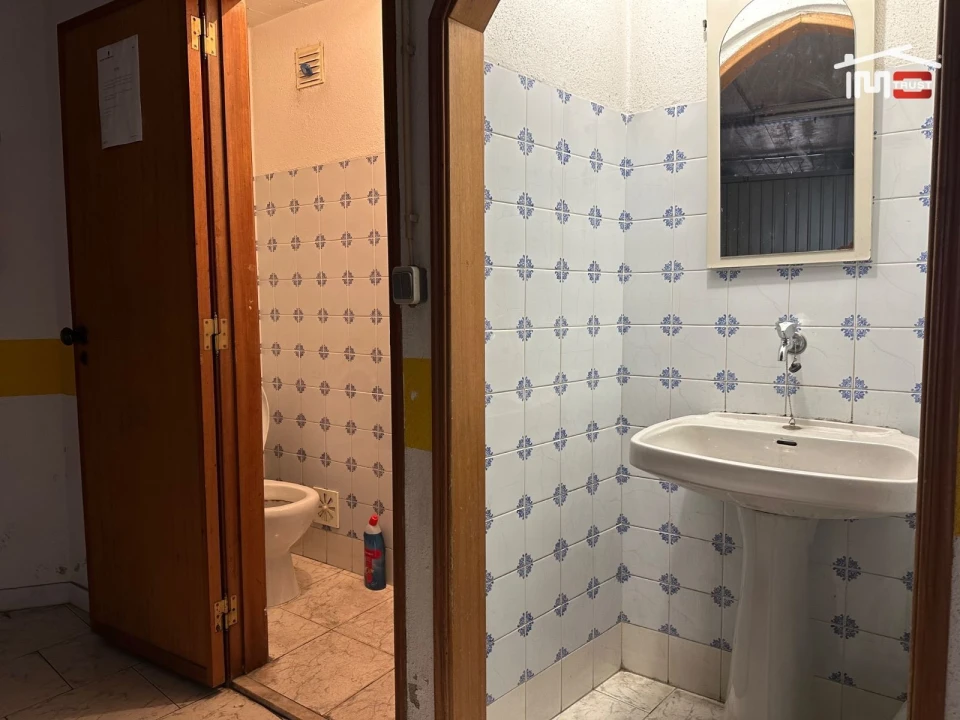 Negócio para Venda em Queluz e Belas Foto 9