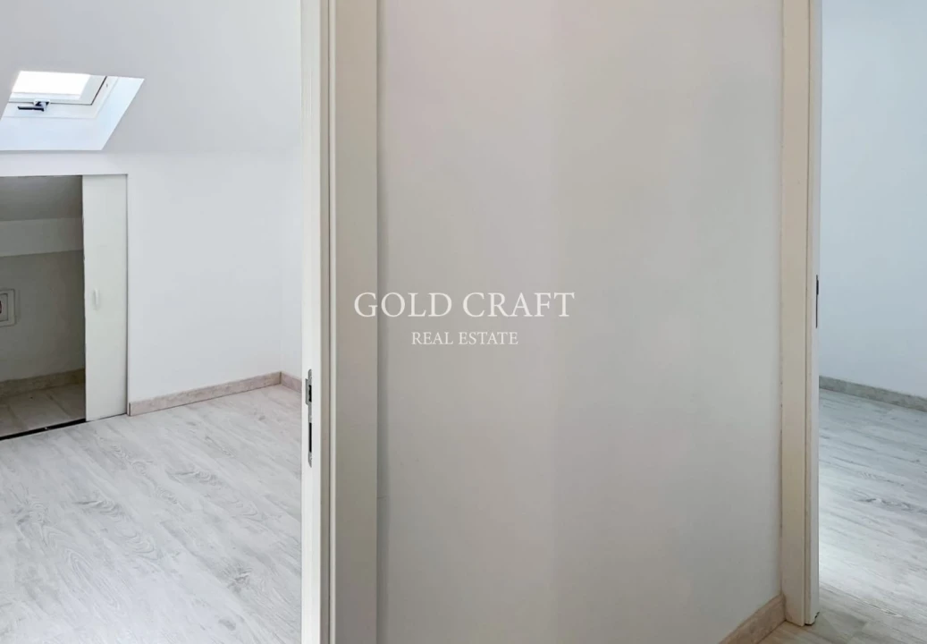 Moradia T9 para Venda em Ajuda Foto 18