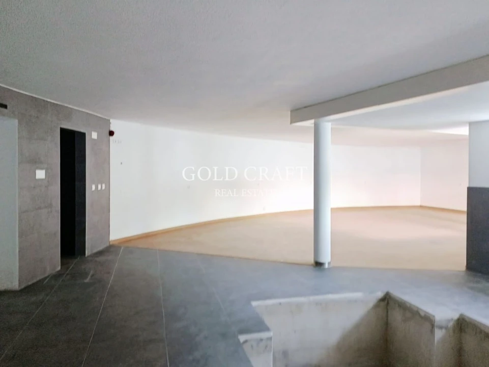 Moradia T4 para Venda em Queluz e Belas Foto 44