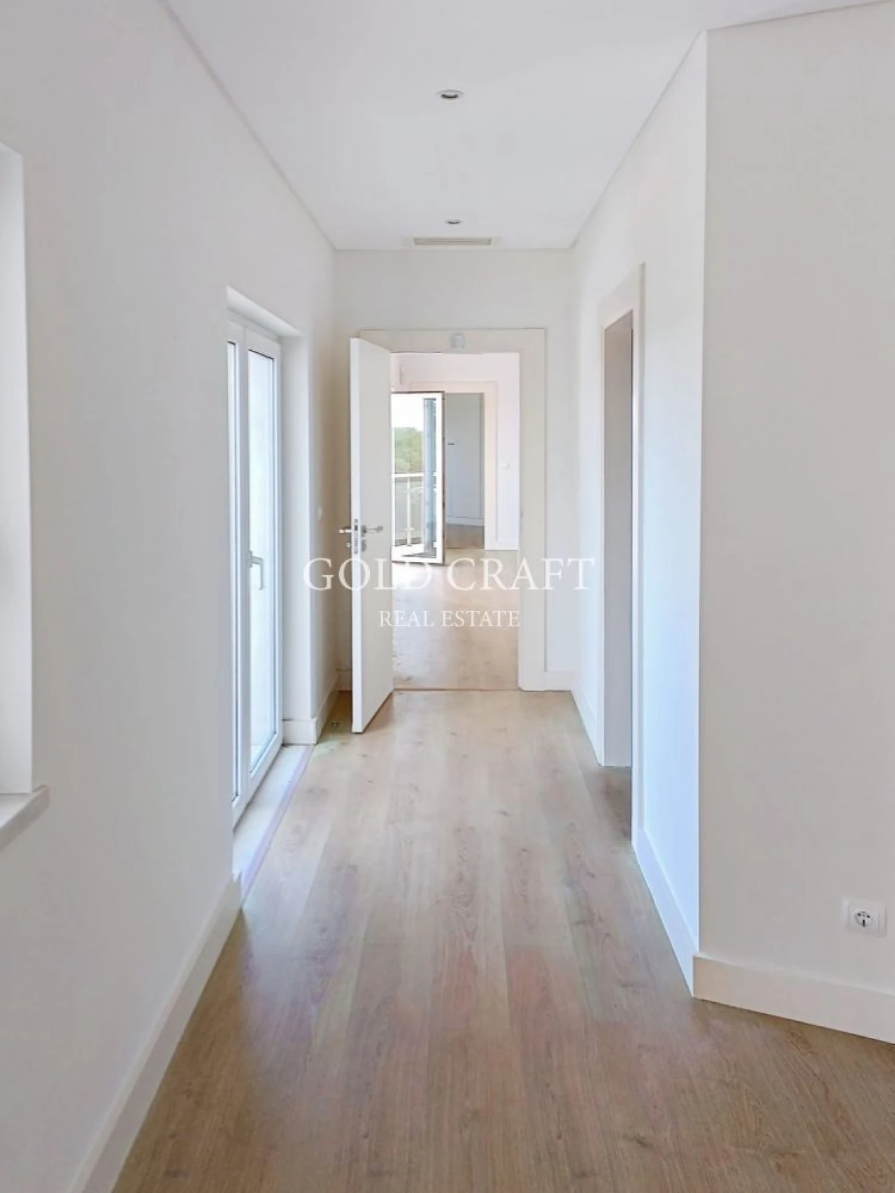 Moradia T4 para Venda em Queluz e Belas Foto 26