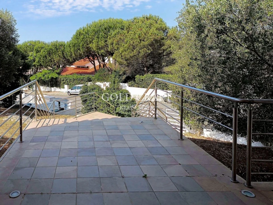 Moradia T4 para Venda em Queluz e Belas Foto 57