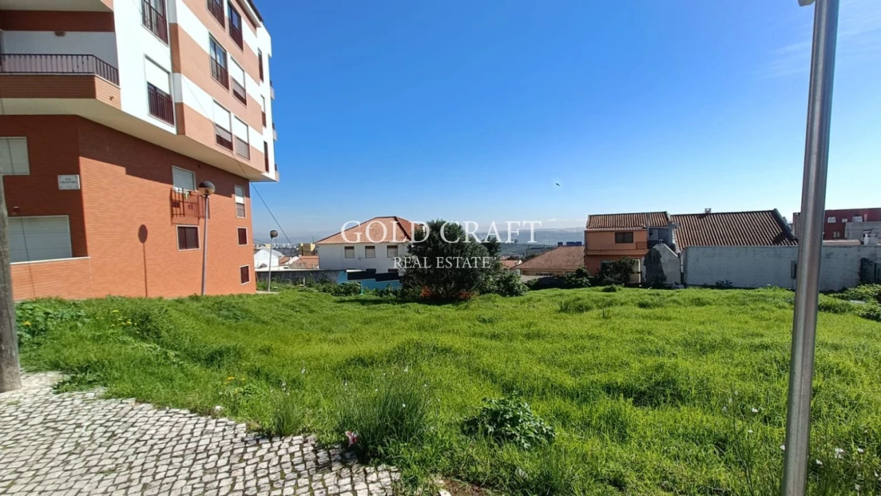 Terreno para Venda em Mina de Água Foto 1