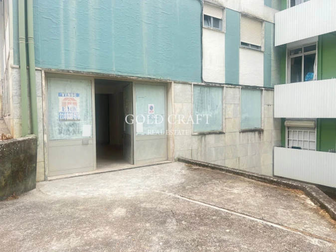 Loja para Venda em Agualva e Mira-Sintra