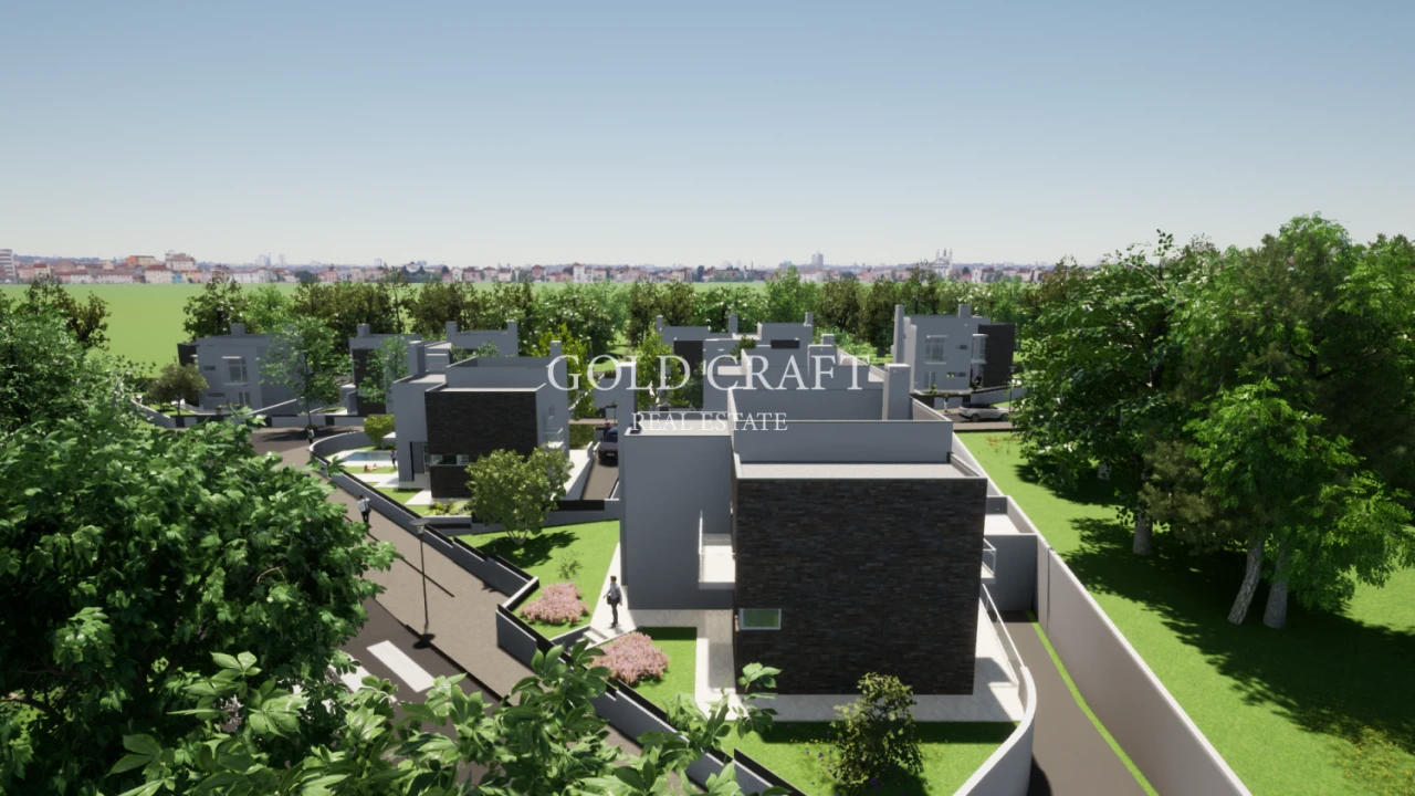 Moradia T4 para Venda em Santa Maria e São Miguel, São Martinho, São Pedro Penaferrim Foto 2