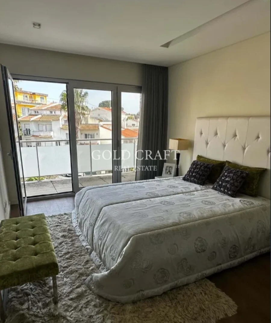 Moradia T3 para Venda em Carcavelos e Parede Foto 13