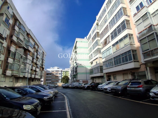 Apartamento T2 para Venda em Oeiras e São Julião da Barra, Paço de Arcos e Caxias Foto 32