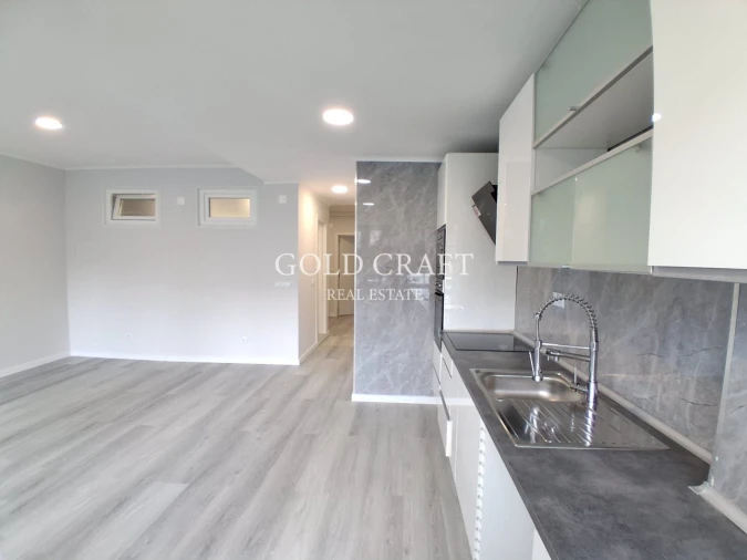Apartamento T2 para Venda em Oeiras e São Julião da Barra, Paço de Arcos e Caxias Foto 5