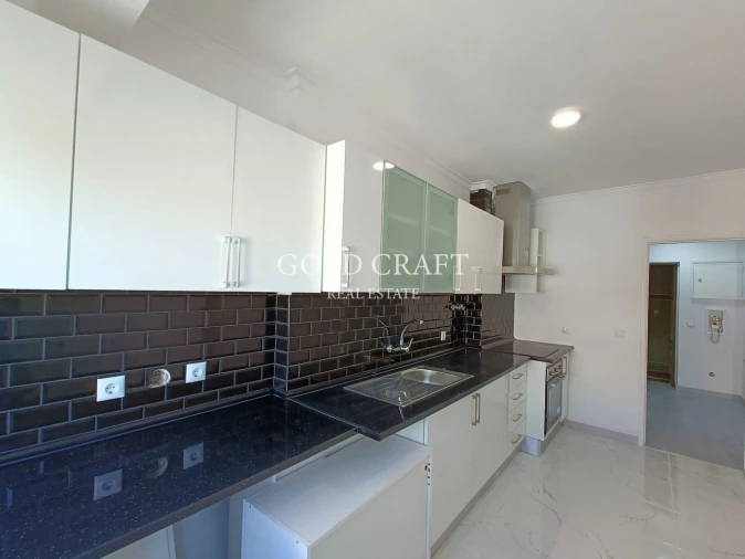 Apartamento T2 para Venda em Oeiras e São Julião da Barra, Paço de Arcos e Caxias Foto 1