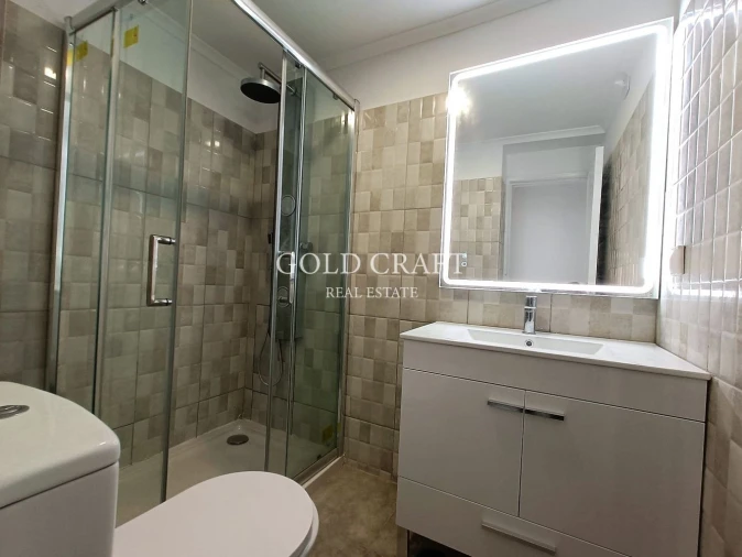 Apartamento T2 para Venda em Oeiras e São Julião da Barra, Paço de Arcos e Caxias Foto 8