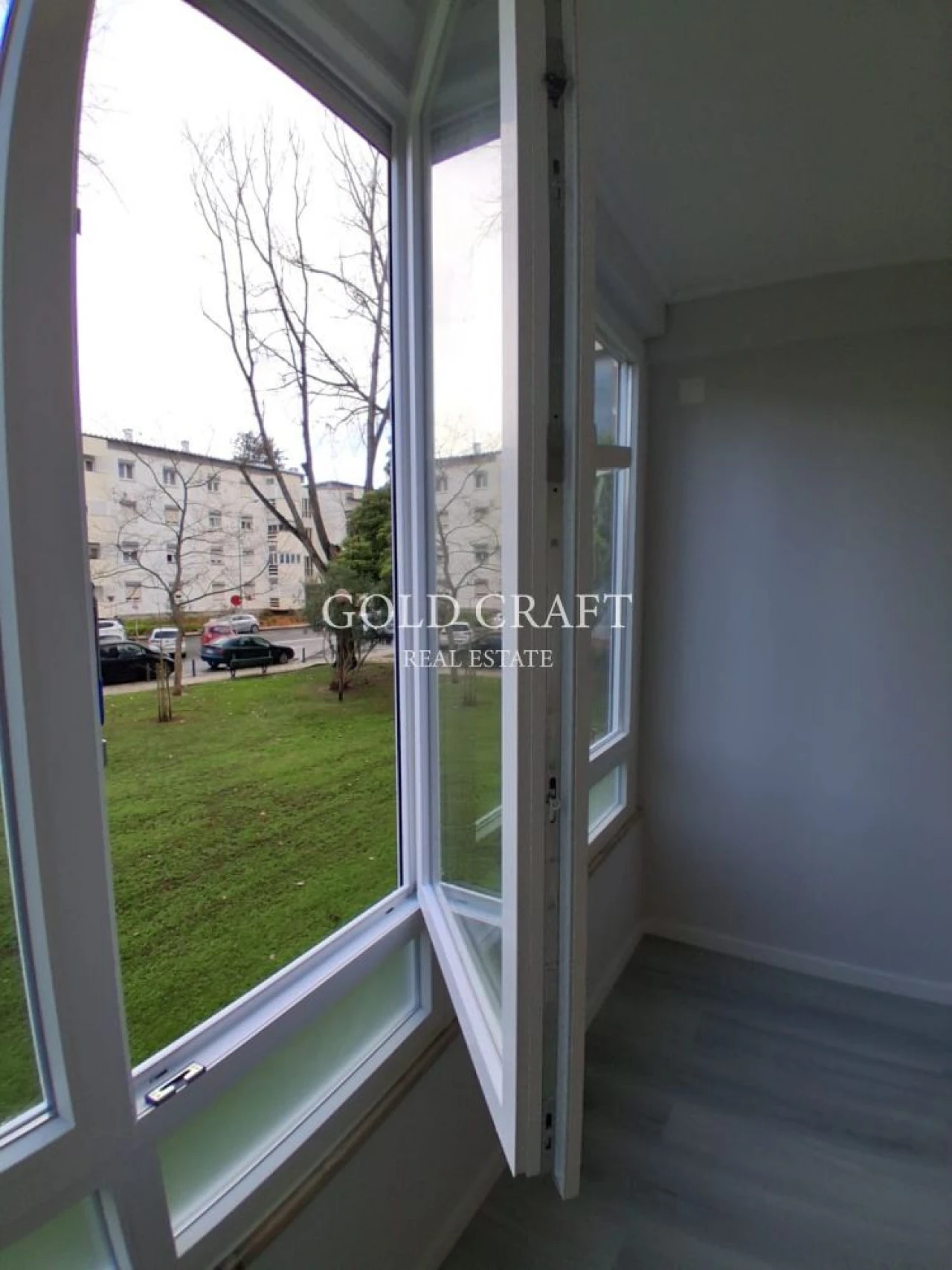 Apartamento T2 para Venda em Oeiras e São Julião da Barra, Paço de Arcos e Caxias Foto 10