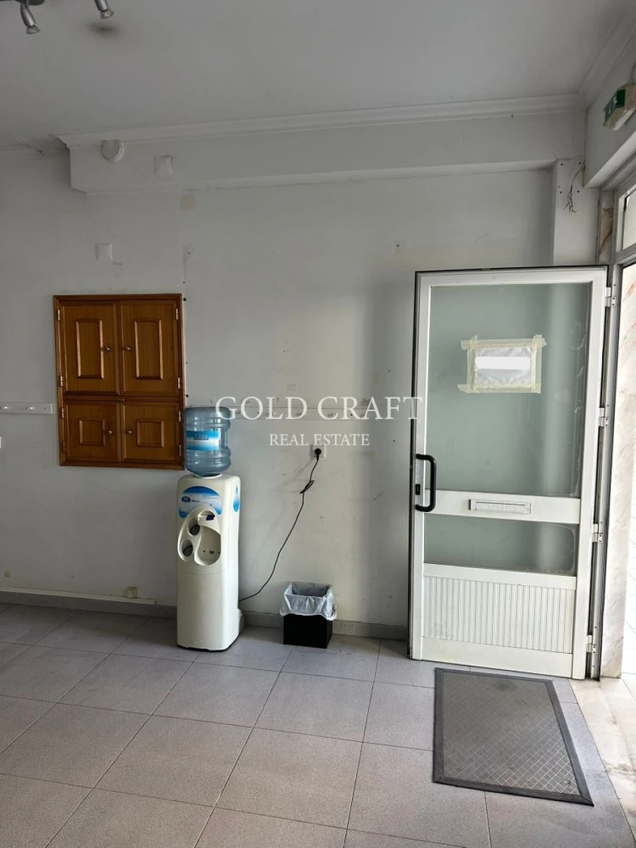 Loja para Venda em Falagueira-Venda Nova Foto 6