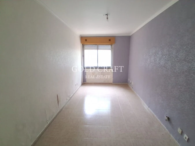 Apartamento T2 para Venda em Benfica Foto 13