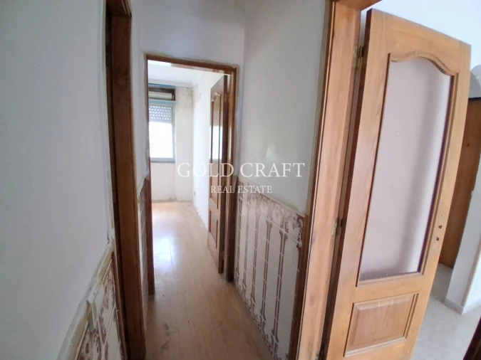 Apartamento T2 para Venda em Benfica Foto 10