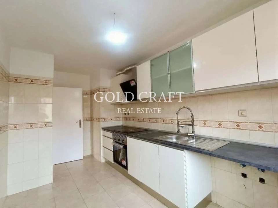 Apartamento T2 para Venda em Algueirão-Mem Martins Foto 7