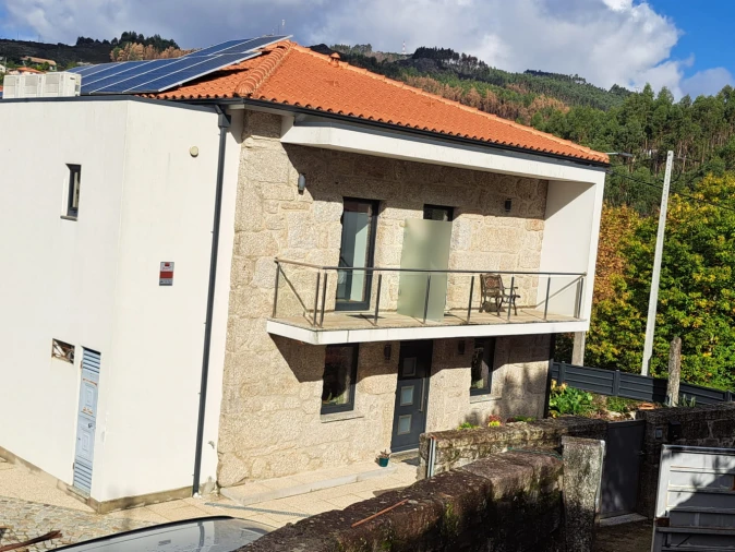 Quinta T3 para Venda em Calvos e Frades Foto 22