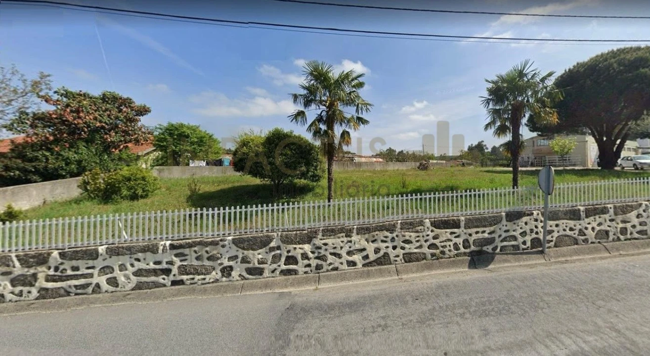 Terreno para Arrendamento em Monte Córdova Foto 2