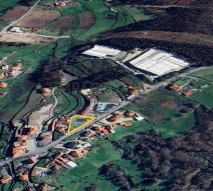 Terreno para Arrendamento em Monte Córdova