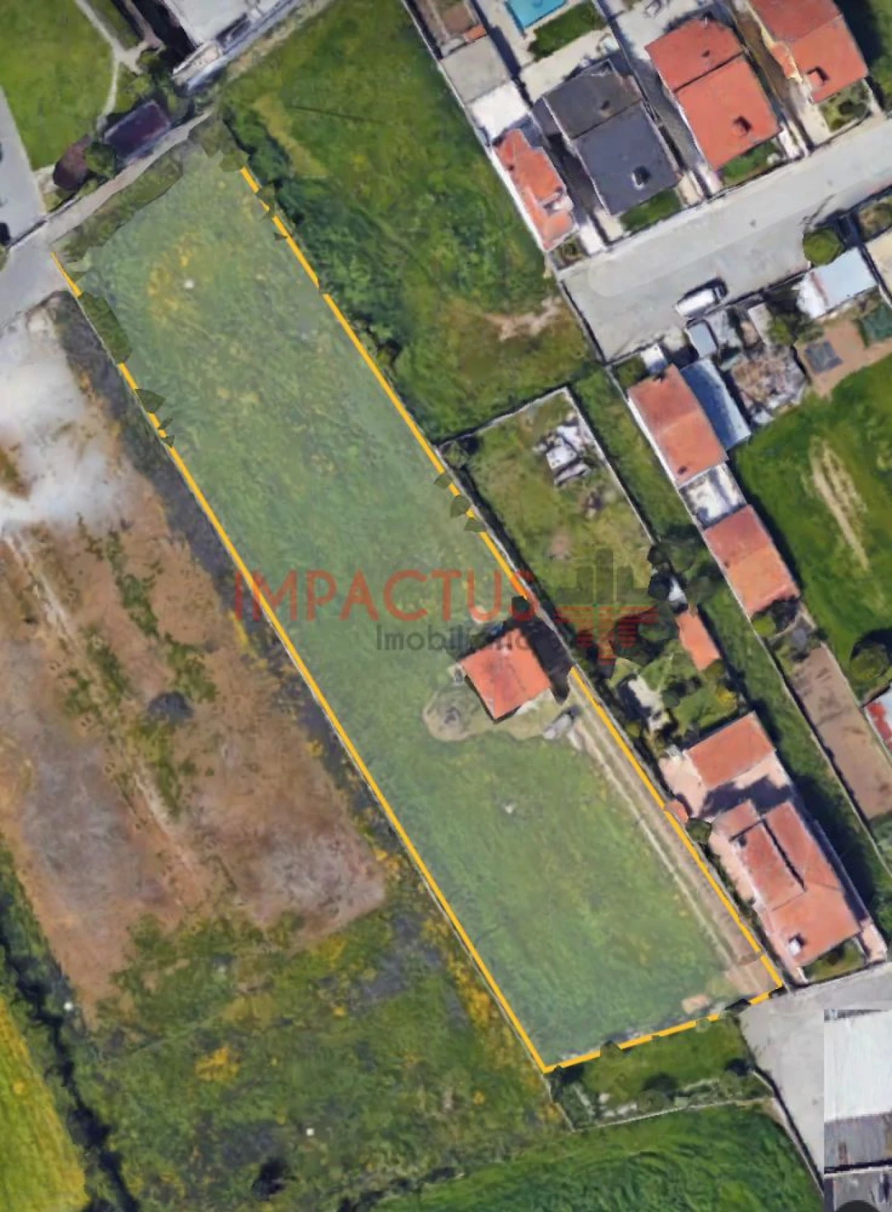 Terreno para Venda em Castêlo da Maia Foto 1