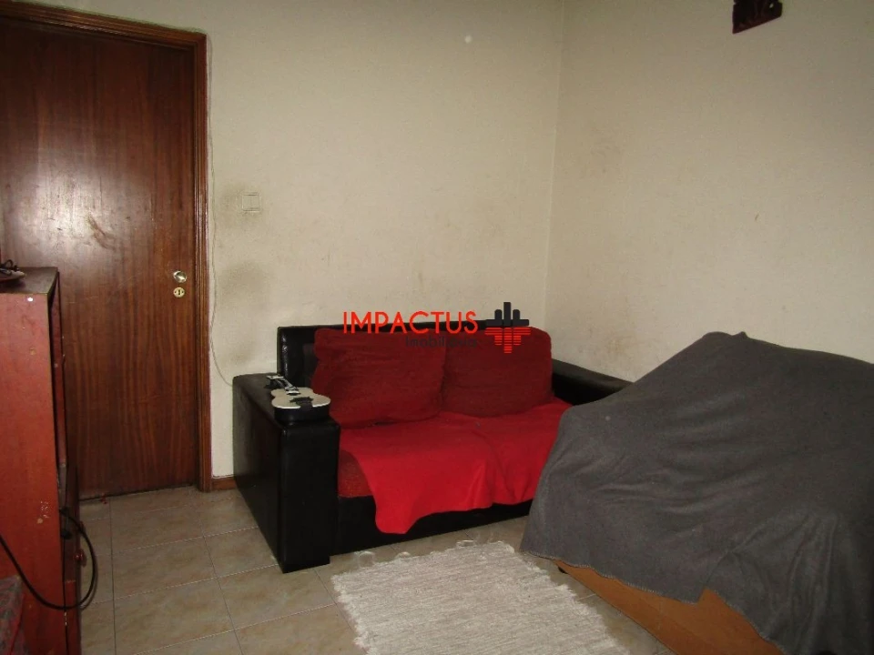 Moradia T2 para Venda em Castêlo da Maia Foto 10
