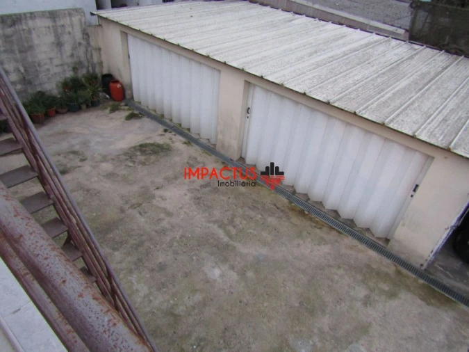 Moradia T2 para Venda em Castêlo da Maia Foto 7