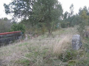 Terreno para Venda em Monte Córdova