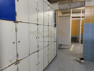 Loja para Venda em Bougado (São Martinho e Santiago)