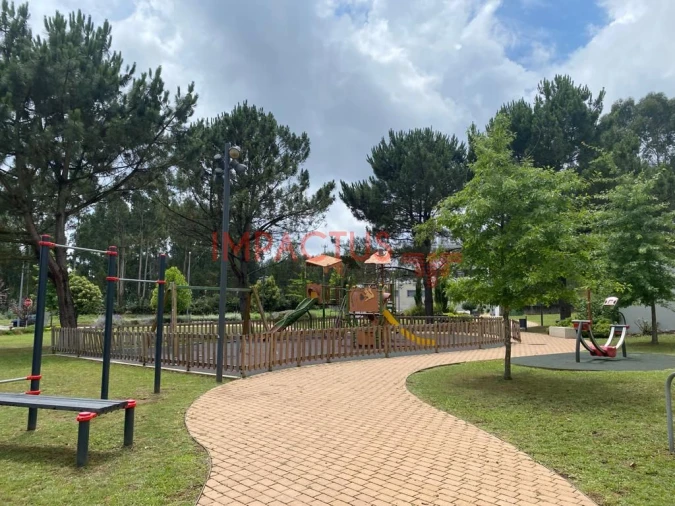 Terreno para Venda em Coronado (São Romão e São Mamede) Foto 11