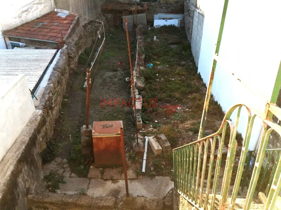 Moradia T3 para Venda em Campanhã Foto 23