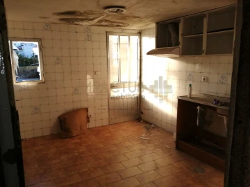 Moradia T3 para Venda em Campanhã