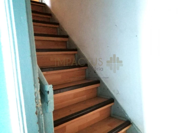 Moradia T3 para Venda em Campanhã Foto 2
