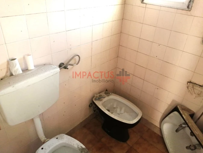 Moradia T3 para Venda em Campanhã Foto 28