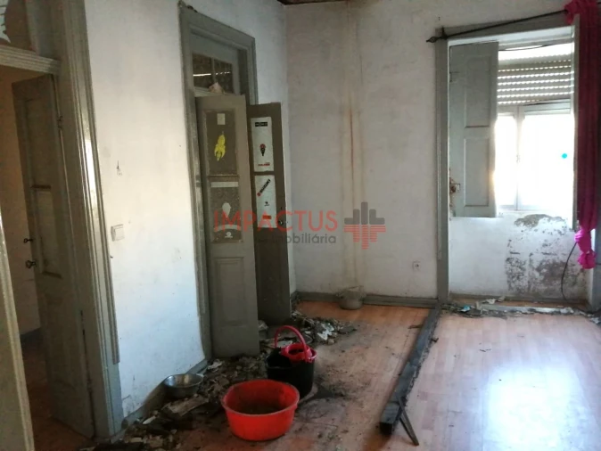 Moradia T3 para Venda em Campanhã Foto 6