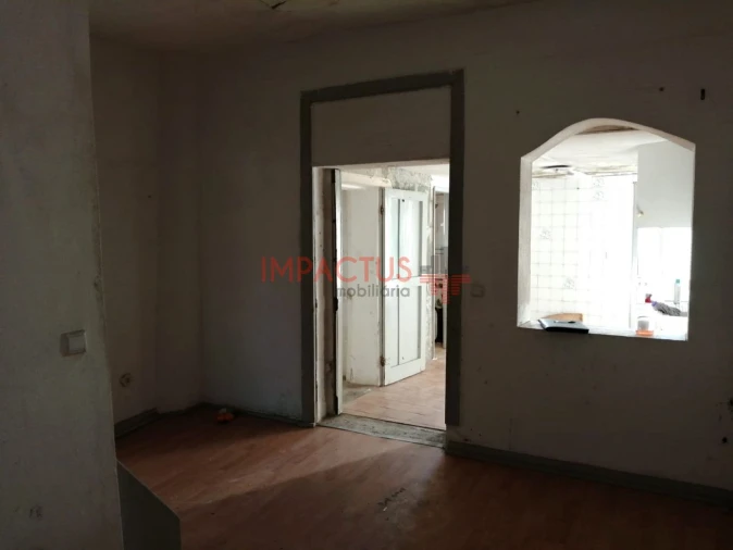 Moradia T3 para Venda em Campanhã Foto 17