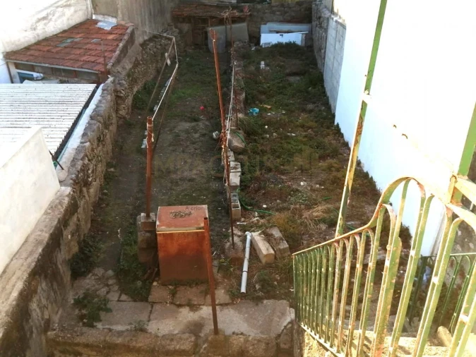 Moradia T3 para Venda em Campanhã Foto 23